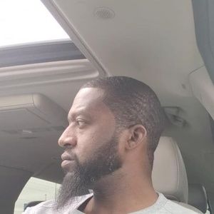 Meet your Posher, Carl